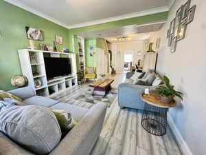 SILCOTT STREET- click for photo gallery